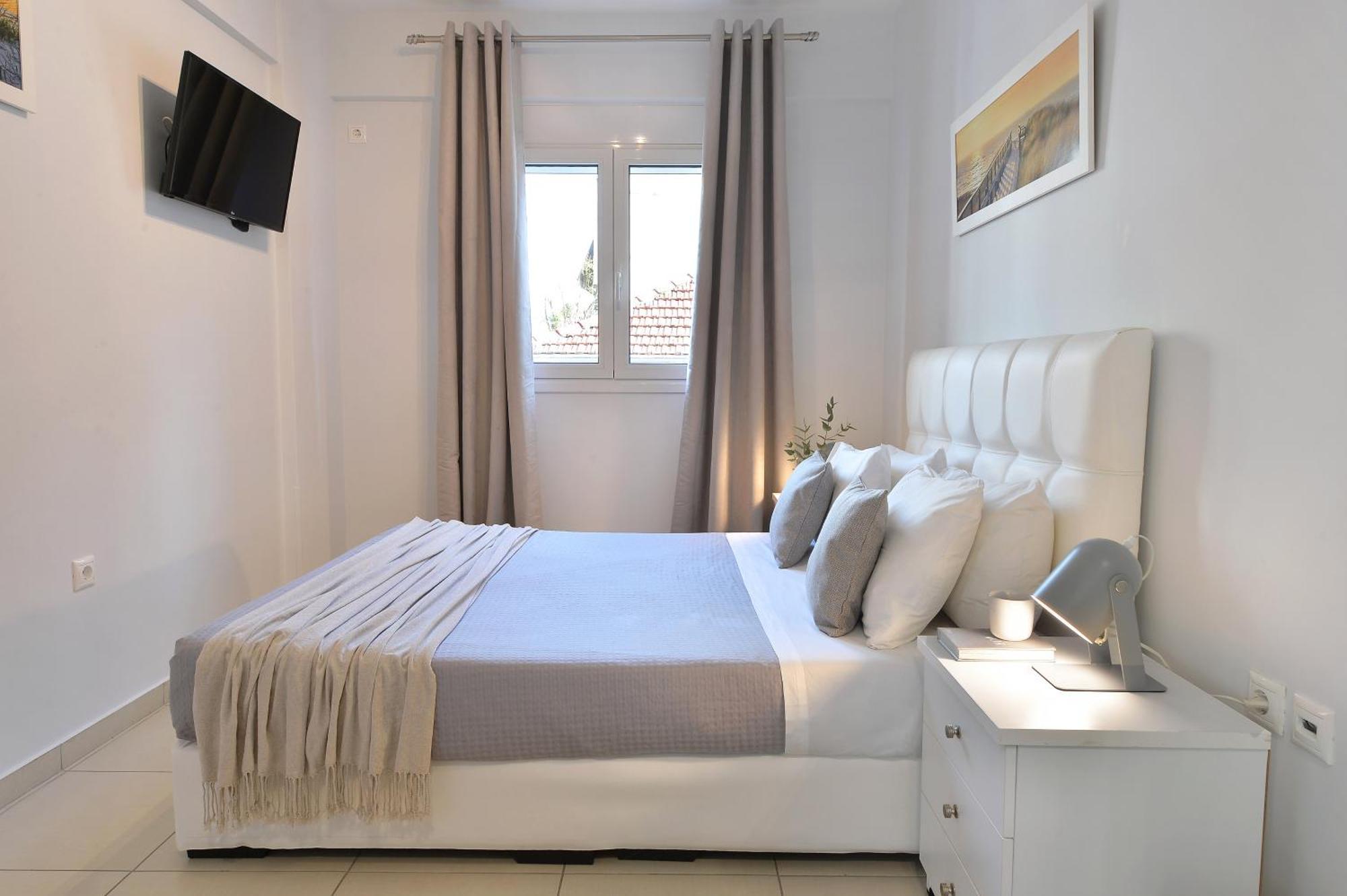 Alekos Apartments 1 Νetflix Athena Ruang foto
