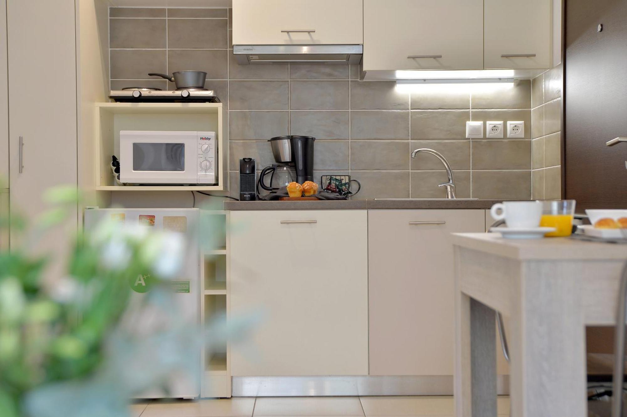 Alekos Apartments 1 Νetflix Athena Ruang foto