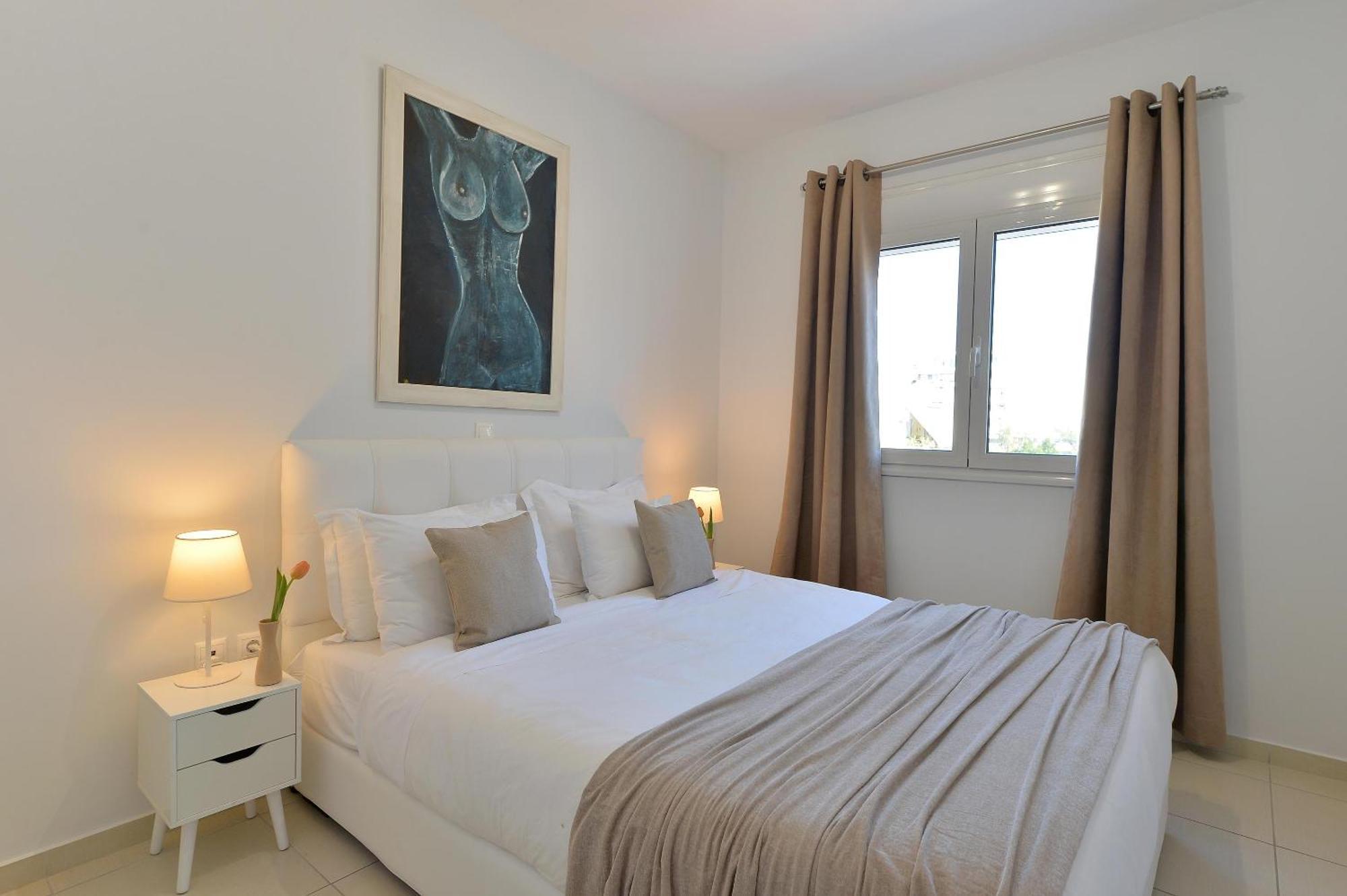 Alekos Apartments 1 Νetflix Athena Ruang foto
